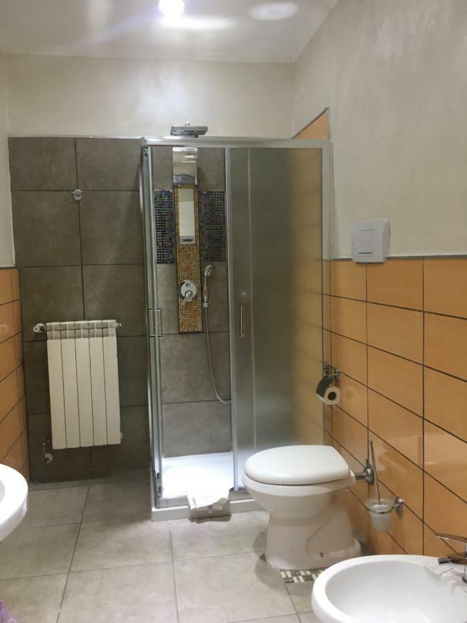 Il Rifugio Di Dante Bed & Breakfast Sinalunga Bagian luar foto